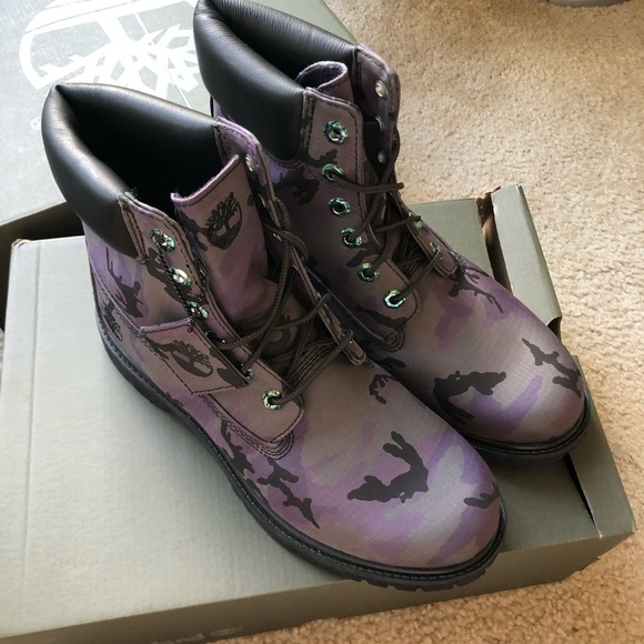 Timberland 6” IRIDESCENT WATERPROOF BOOT IN BLACK CAMO matte leather & metallic - Picture 9 of 14